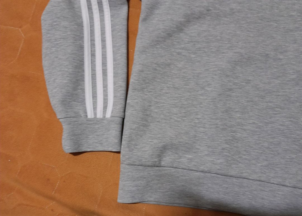 아스노핏 자켓.아디다스 맨투맨 미사용품 각 19000원 이미지