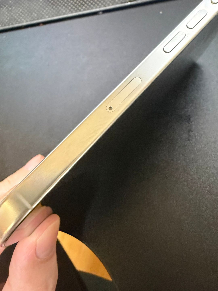 아이폰16프로 화이트티타늄 256GB--2