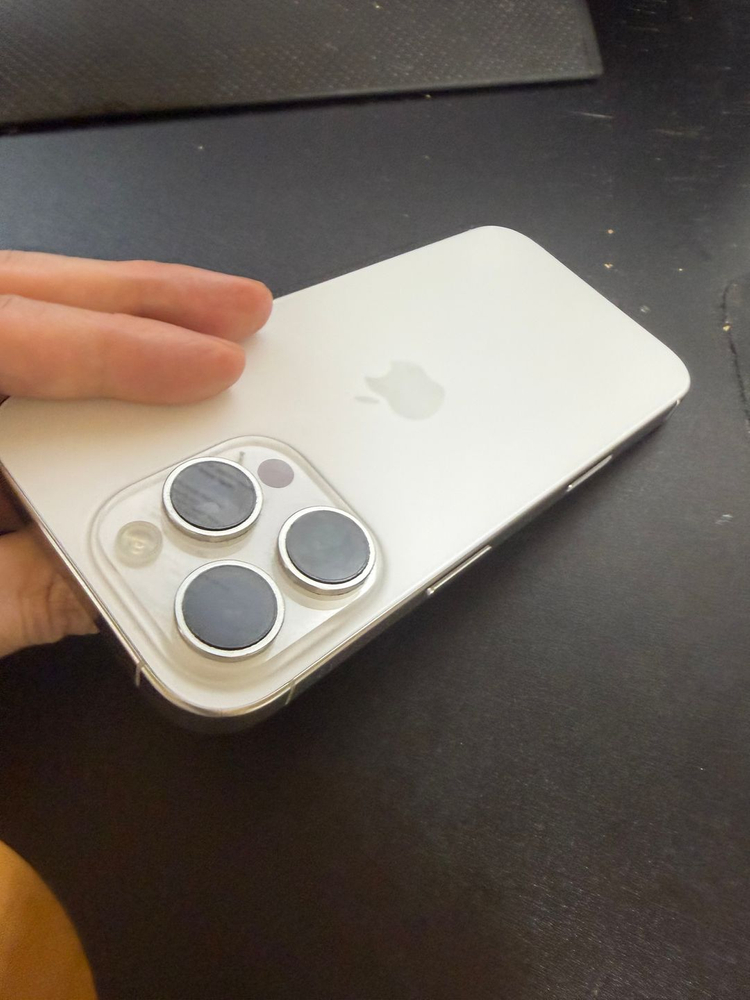 아이폰16프로 화이트티타늄 256GB--4