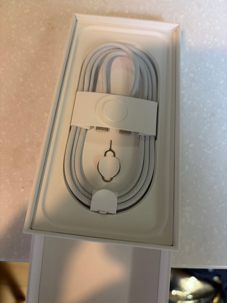 아이폰16프로 화이트티타늄 256GB--5