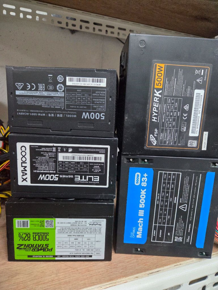 다양한 브랜드의 500W 파워 서플라이를 판매합니다---0