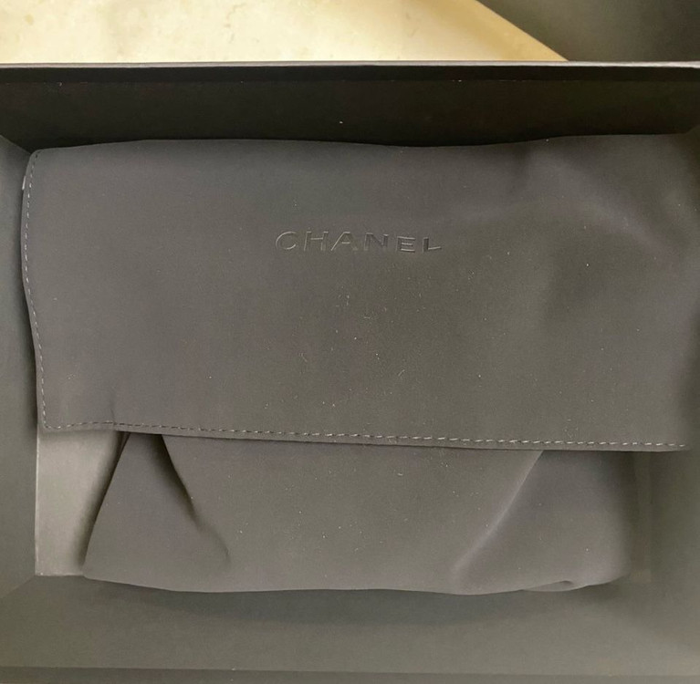 샤넬 19 탬버린 동그리백 이미지