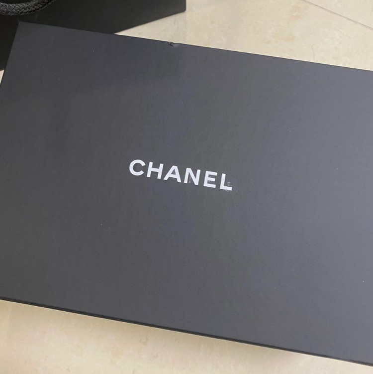 샤넬 19 탬버린 동그리백 이미지