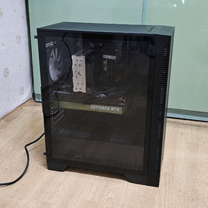 AMD 라이젠5 7500F / DDR5 32GB / RTX4070 SUPER 본체 판매합니다