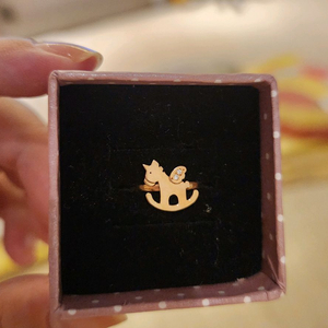 14k 유니콘 목마 반지 (옐로우 골드)