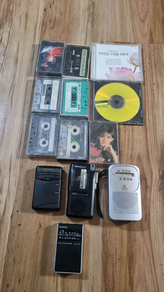 오디오콤 워크맨 RAD-F123M 팝니다 잡동사니들--4