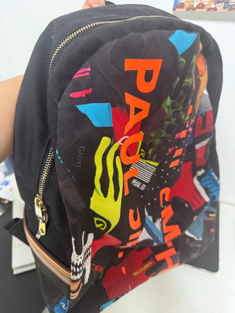 폴스미스 사이클링 글러브 프린트 백팩 (Paul Smith Cycling Gloves Backpack)--2