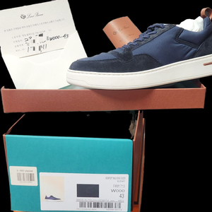 (새제품)로로피아나 뉴포트 워크 스니커즈 블루 네이비