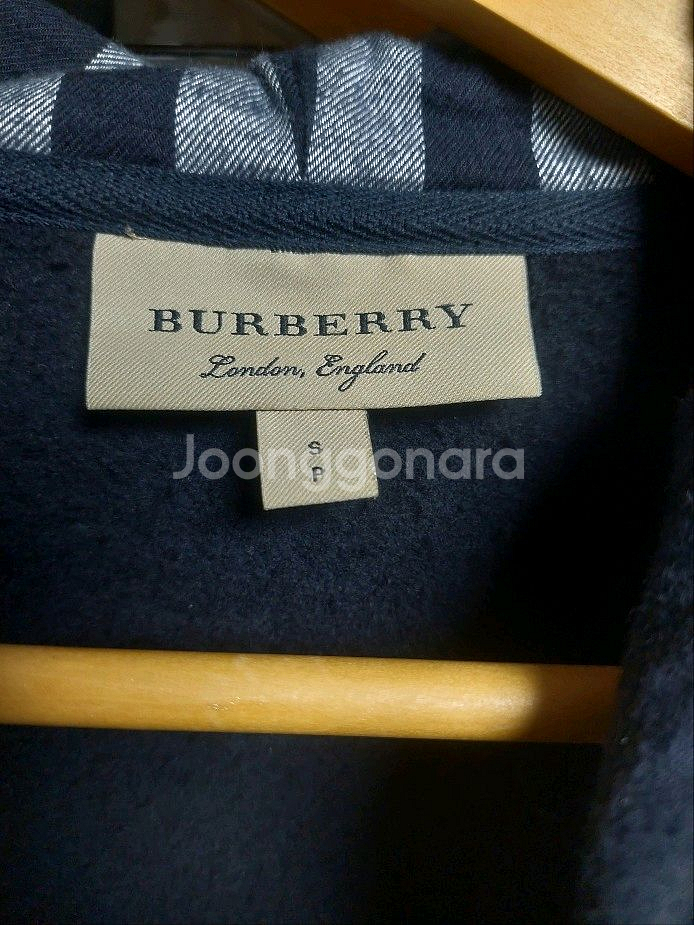 버버리 찐 네이비 후드집업 노바체크후드 s 실측95--1