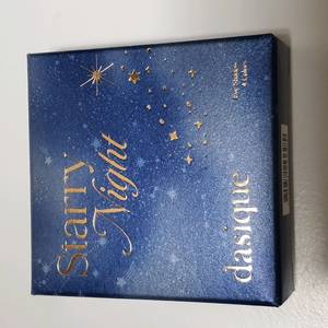 데이지크 스태리나잇 섀도우 팔레트 문라이트