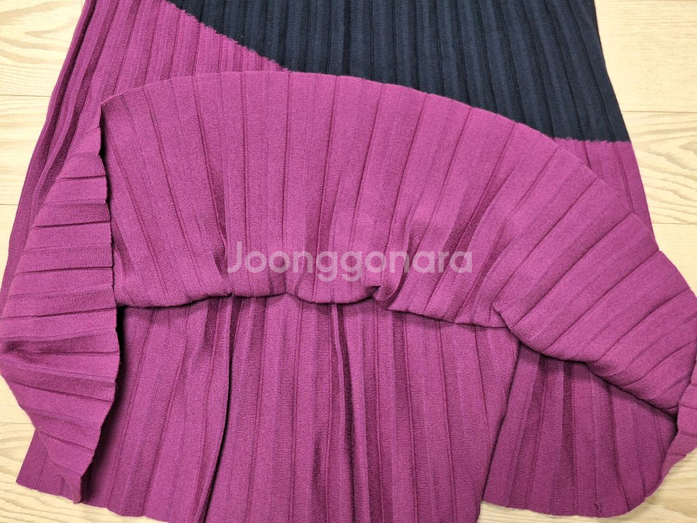 제시뉴욕 니트 스커트 라운드넥 세트--4