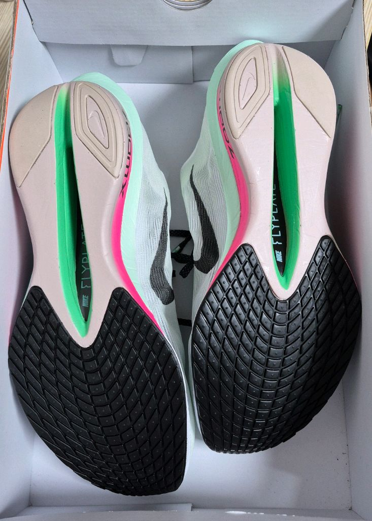 나이키 줌X 베이퍼플라이 넥스트4 270새상품 팝니다. 이미지