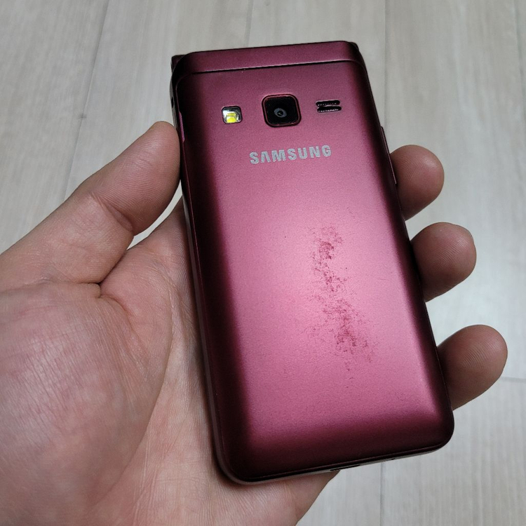 삼성 갤럭시폴더2 16기가 sm-g160n 이미지