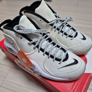 나이키 농구화 에어 줌플라이트 95 265사이즈