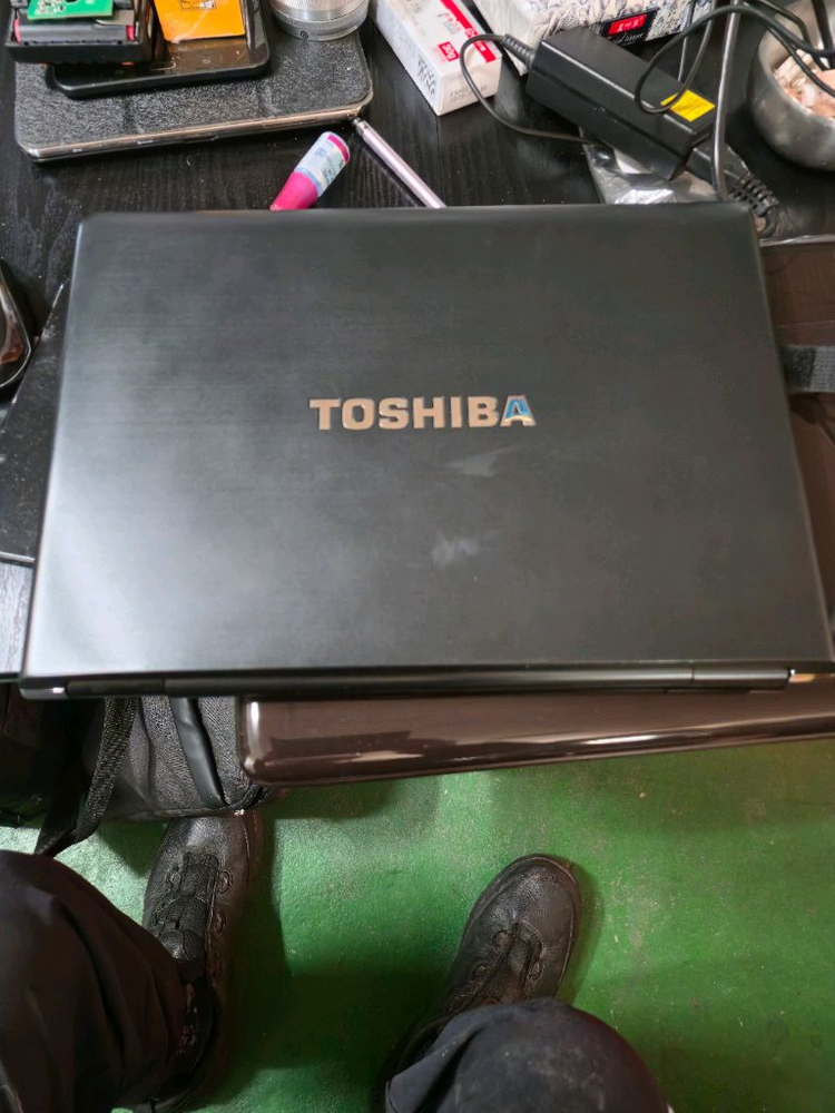 도시바 Portege R700 노트북 이미지