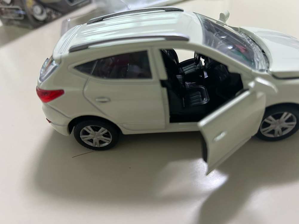 현대 투싼 i40 프리미엄 다이캐스트 모델카 이미지