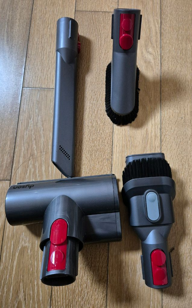 다이슨 무선청소기 V10 상태최상--7