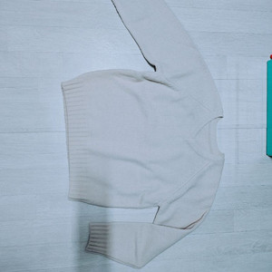 브이넥 니트 #프리사이즈 #포근한 따뜻한 니트