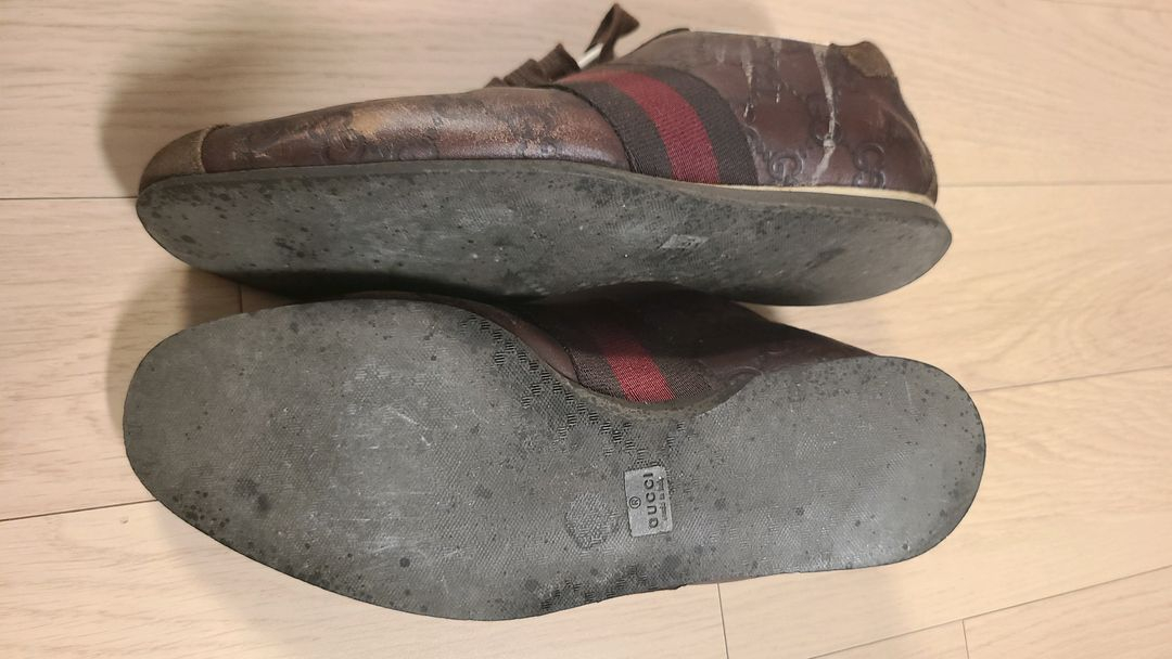 구찌 스니커즈 42사이즈--2