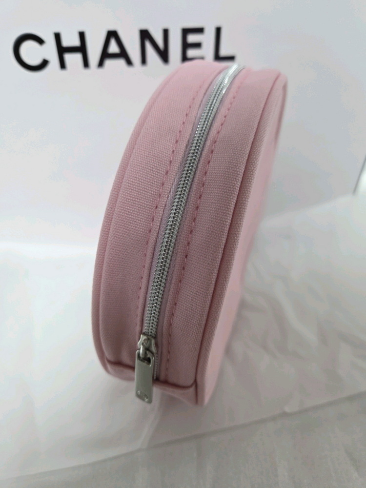 샤넬 핑크 파우치 이미지