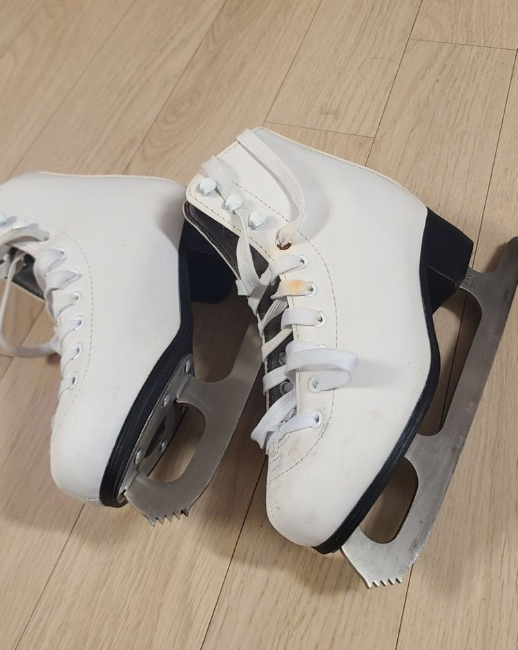 VIC dream 피겨 스케이트--1