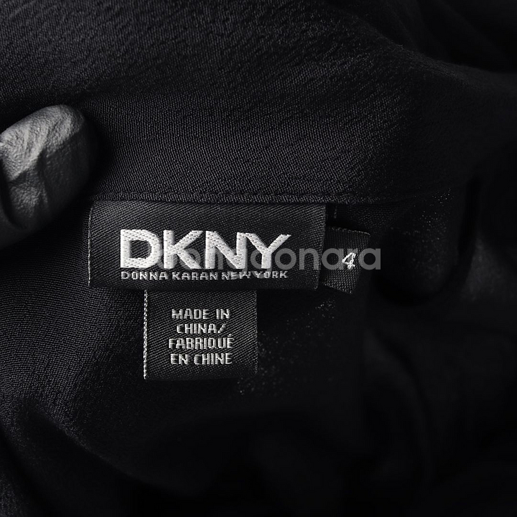 DKNY 디케이앤와이 블랙 드레이프 랩 긴팔 셔츠 블라우스--5