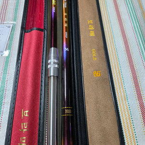 최고급 민물낚시대 보라매골드 36칸 낚시대 + 받침대 이미지