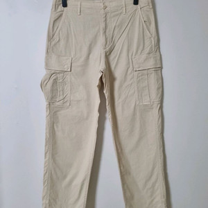 34)유니클로 베이지색 카고바지
