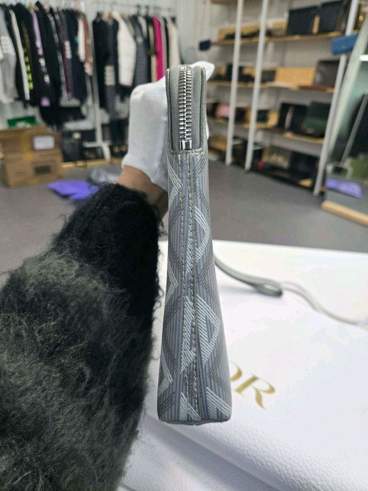 [A급컨디션] 디올 다이아몬드 아이패드 클러치백--2