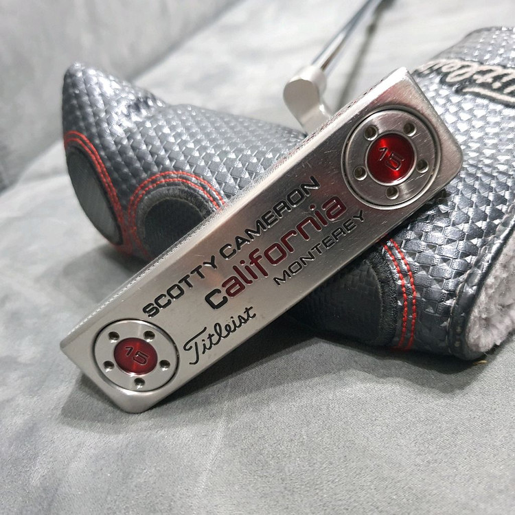 스카티카메론 캘리포니아(몬테레이)34인치 퍼터(국내정품)상태좋아요. 이미지