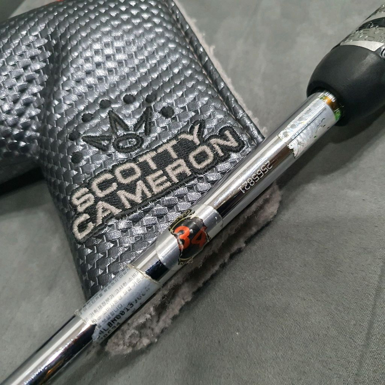 스카티카메론 캘리포니아(몬테레이)34인치 퍼터(국내정품)상태좋아요. 이미지