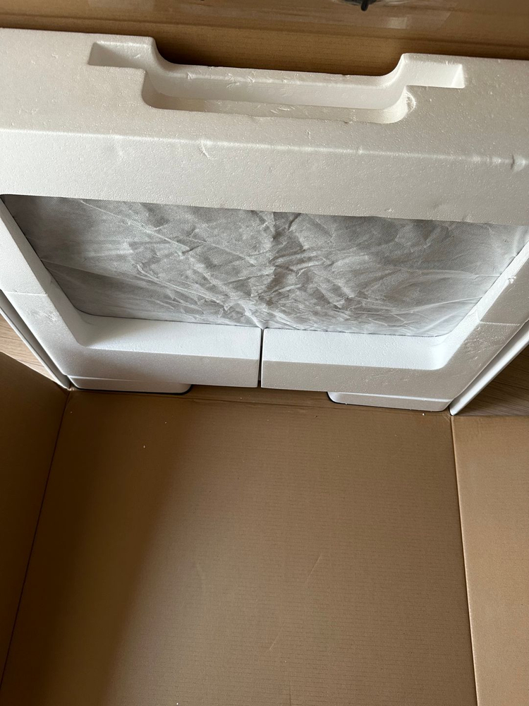 아이맥2020년식 최고사양 cto 풀박스 i7 ssd2tb 5700xt 16g 10g이더넷 이미지