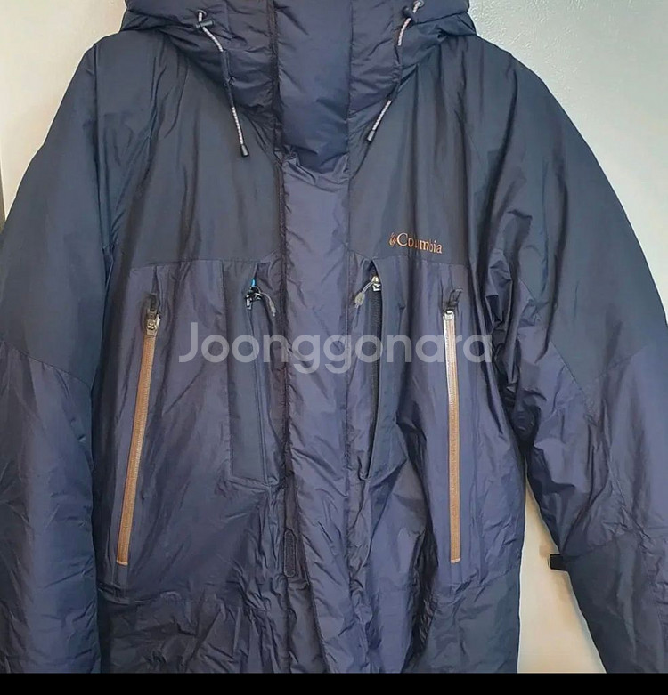 콜롬비아 옴니히트 거위털 대장급패딩105라벨컷팅되있지만옷은상태깨끗 빵빵해요--6