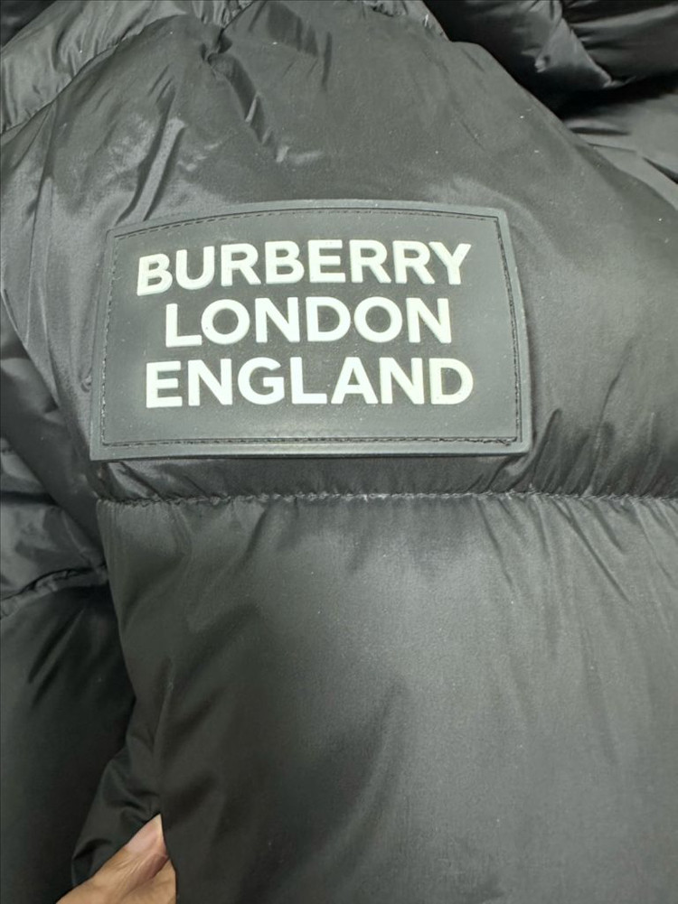 버버리 남자 롱 패딩 S 블랙(새상품급) 이미지