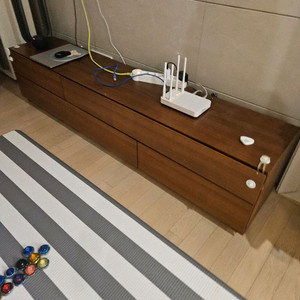 한샘인테리어 무늬목 거실장