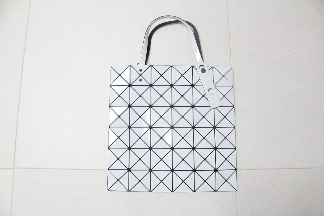 바오바오 딸기 토트백 이미지