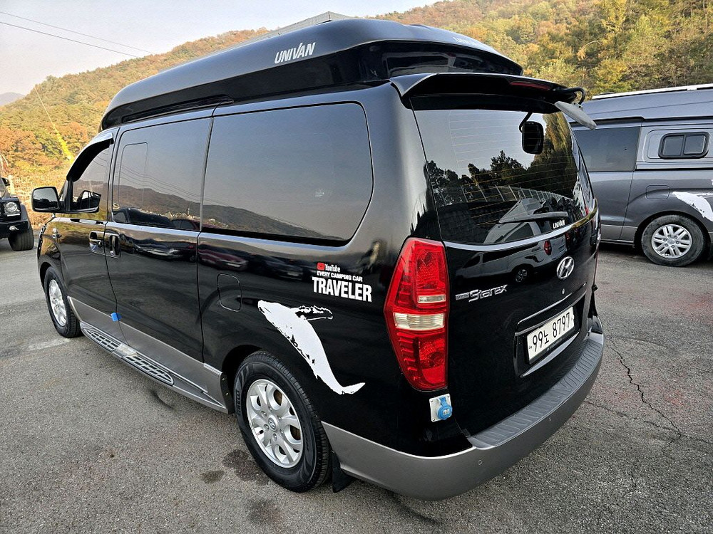 11년형 스타렉스로우루프5인승캠핑카(인산철1040A)-전액할부됨--1