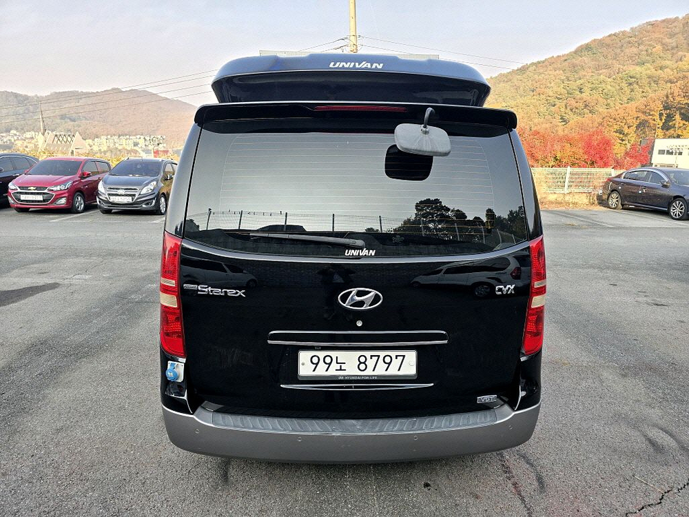 11년형 스타렉스로우루프5인승캠핑카(인산철1040A)-전액할부됨--2