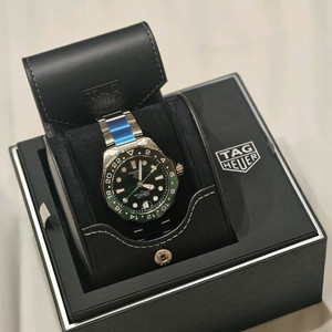 태그호이어 아쿠아레이서 프로페셔널 GMT