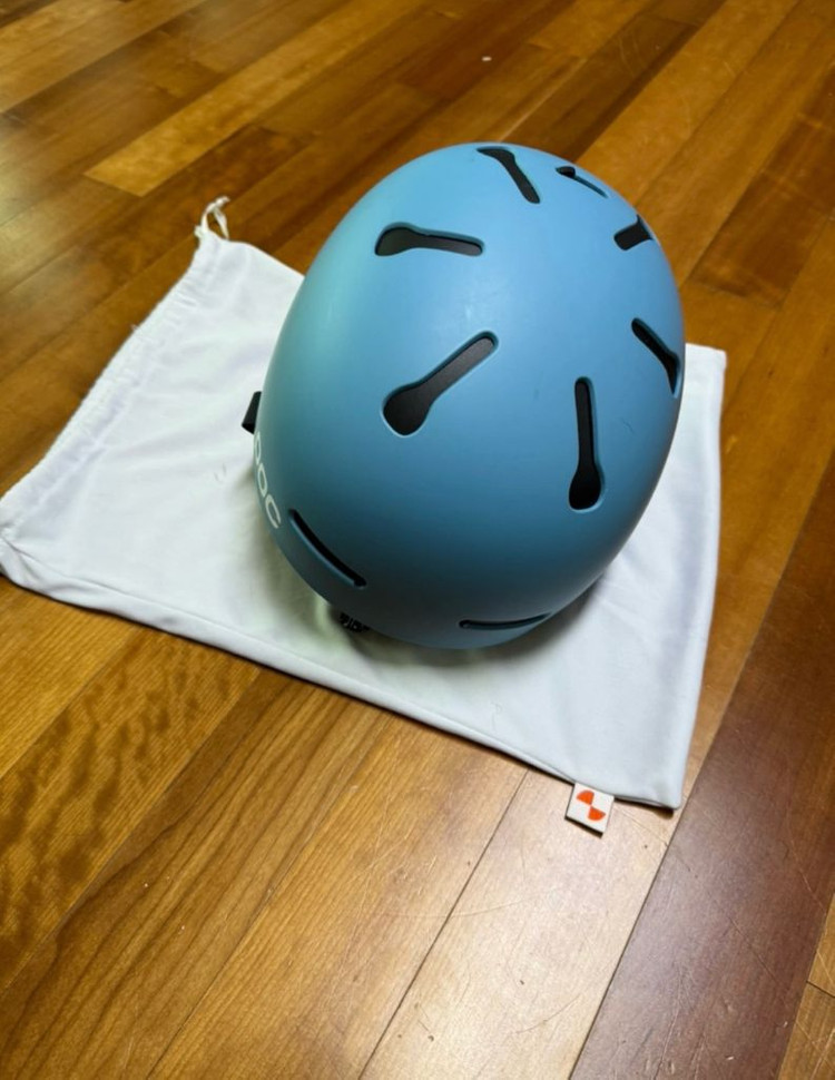 POC auric cut 스노우보드 스키 헬멧 이미지