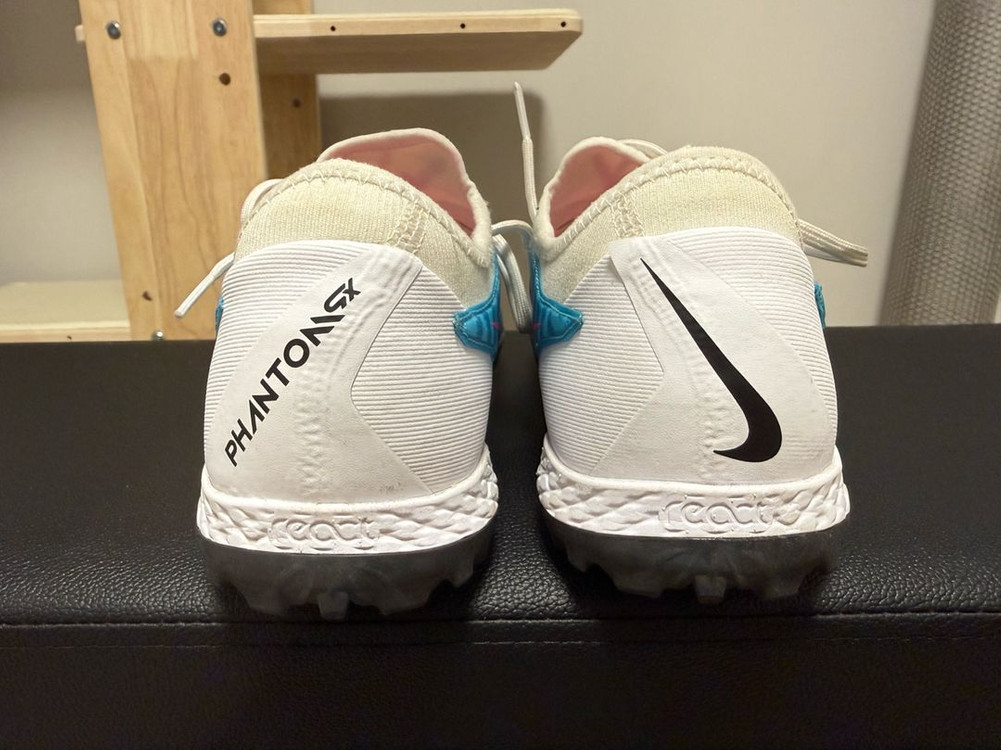 나이키 팬텀 GX 프로 TF 275--2