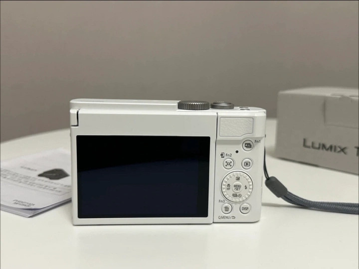 파나소닉 루믹스 DC-TZ 화이트 새상품급 이미지