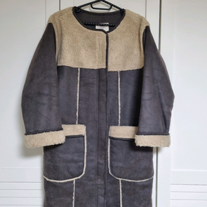 루즈핏 무스탕코트. 프리사이즈