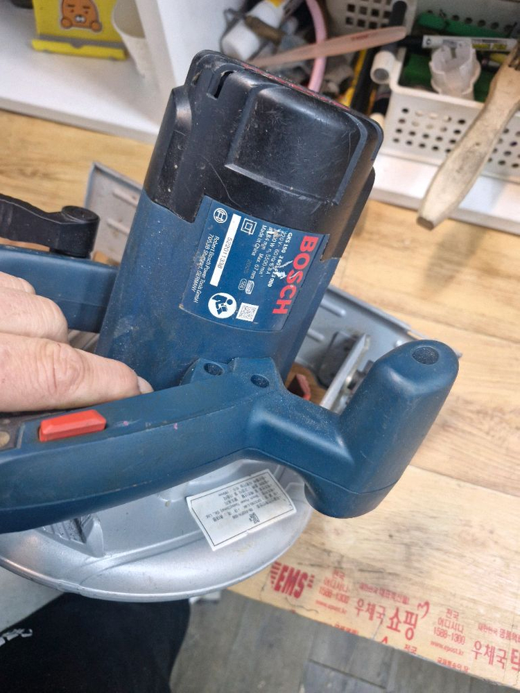 BOSCH 보쉬전기원형톱 GKS190 유선스킬 7인치스킬 A급 이미지