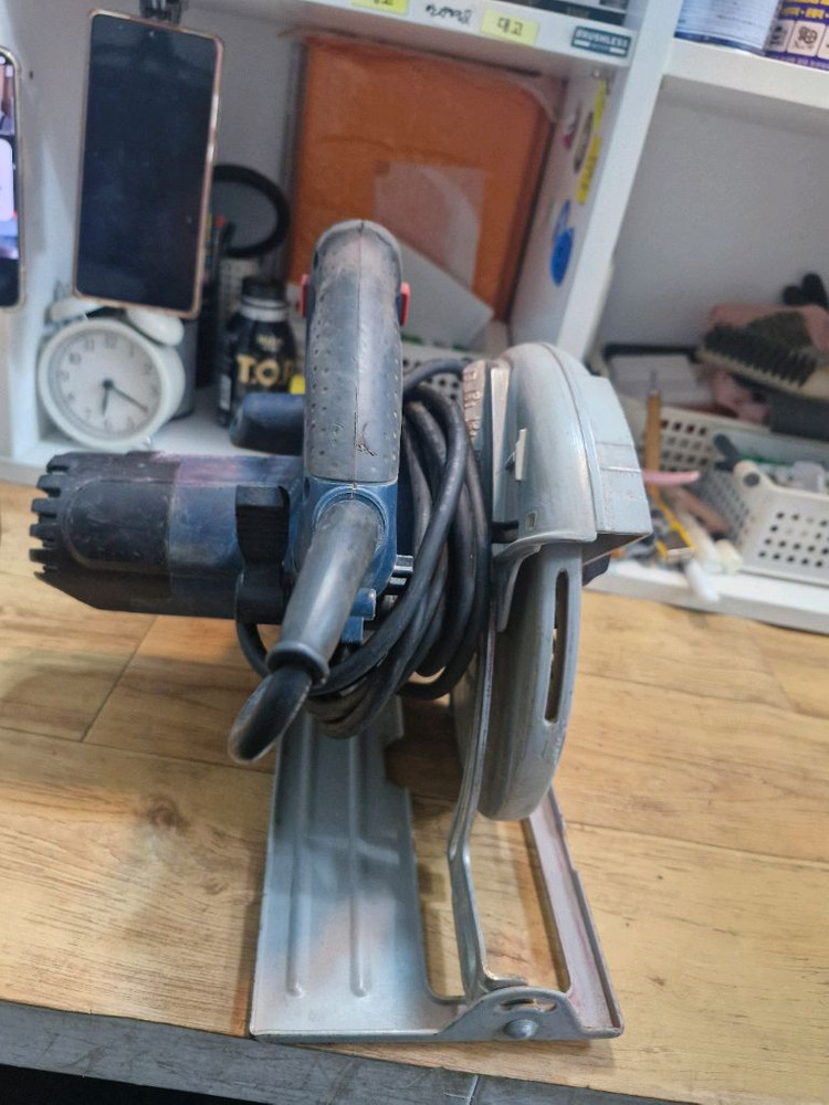 BOSCH 보쉬전기원형톱 GKS190 유선스킬 7인치스킬 A급 이미지