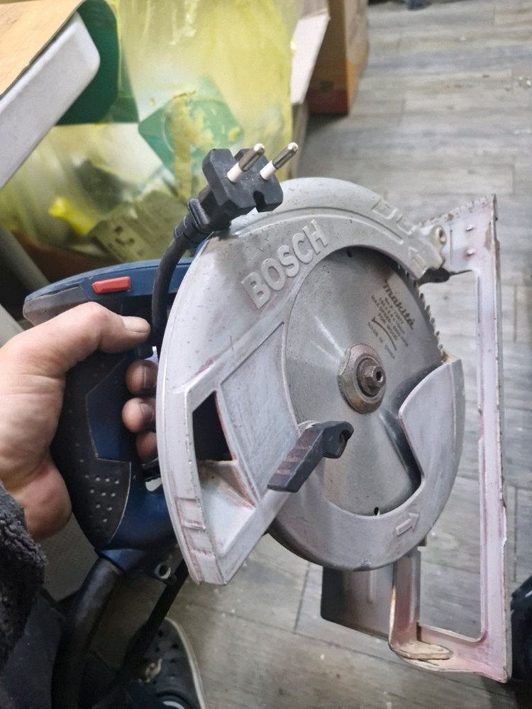 BOSCH 보쉬전기원형톱 GKS190 유선스킬 7인치스킬 A급 이미지