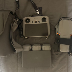 DJI Air 3 플라이모어 콤보 풀세트 드론 판매합니다