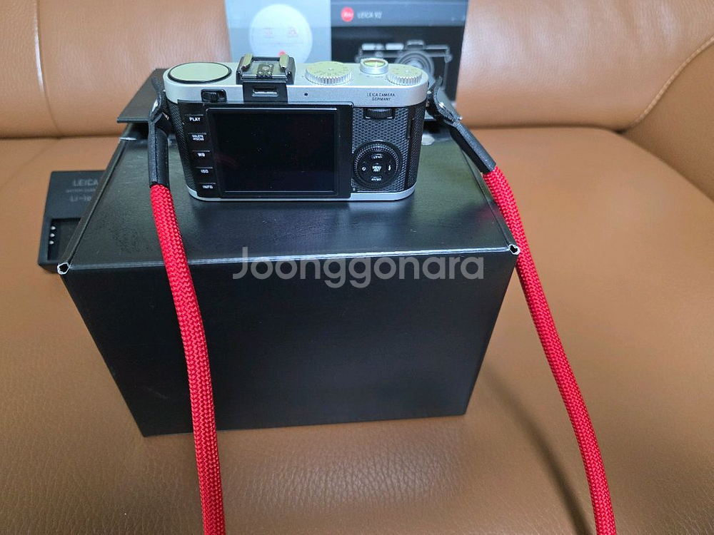 정품라이카 x2 판매합니다--2