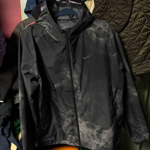 나이키 스톰핏 러닝 바람막이 자켓