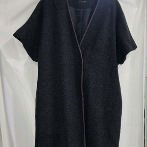 sogo 차콜색 반팔 코트